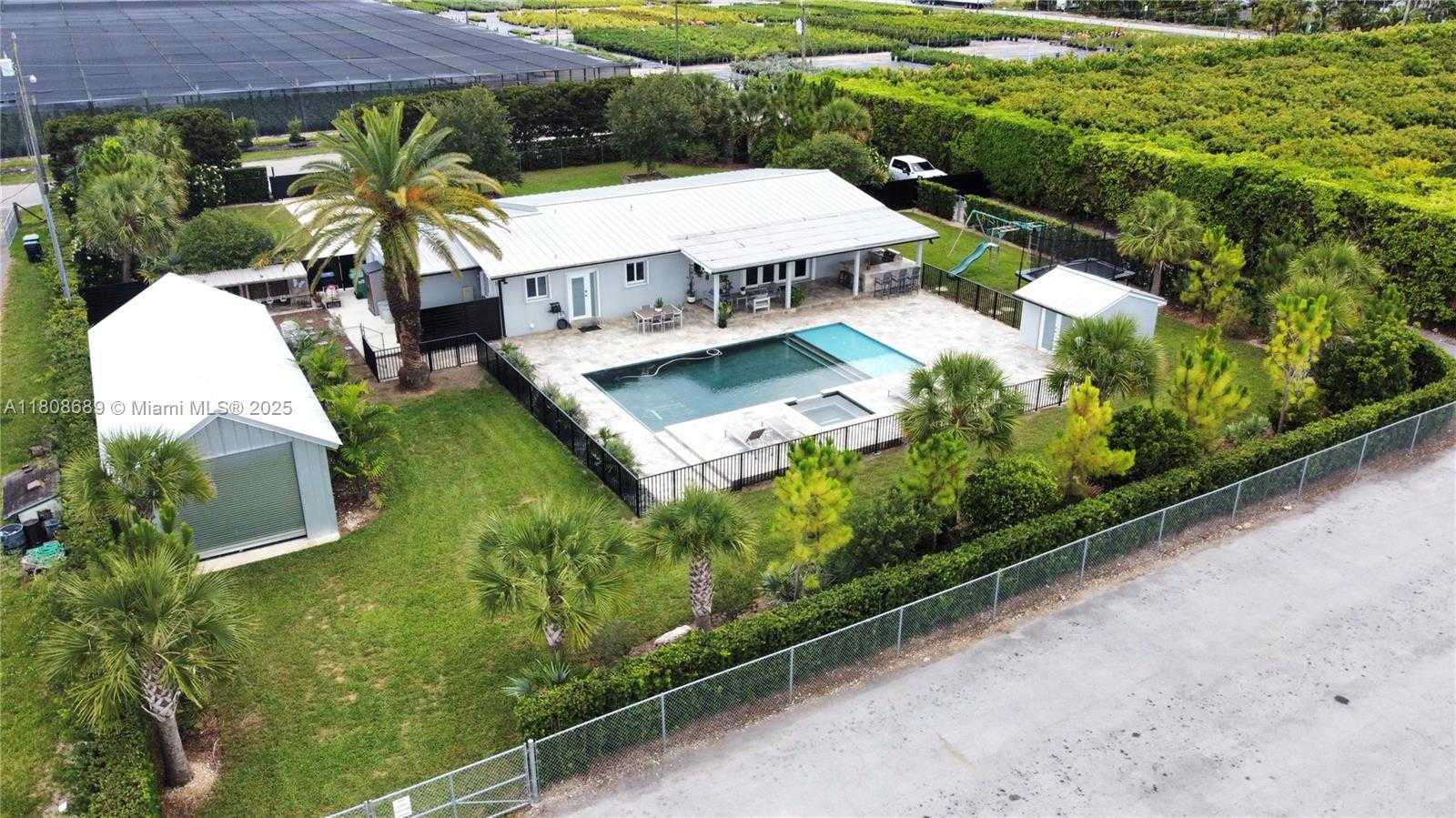 Small Image of 19525 SOUTH WEST 272ND ST, Homestead Number 52