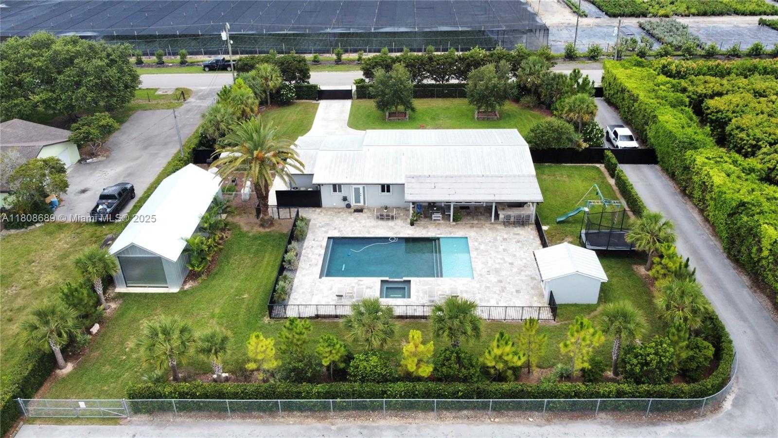 Small Image of 19525 SOUTH WEST 272ND ST, Homestead Number 56