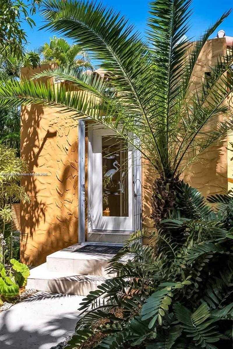 Small Image of 136 NORTH EAST 101ST ST, Miami Shores Number 42