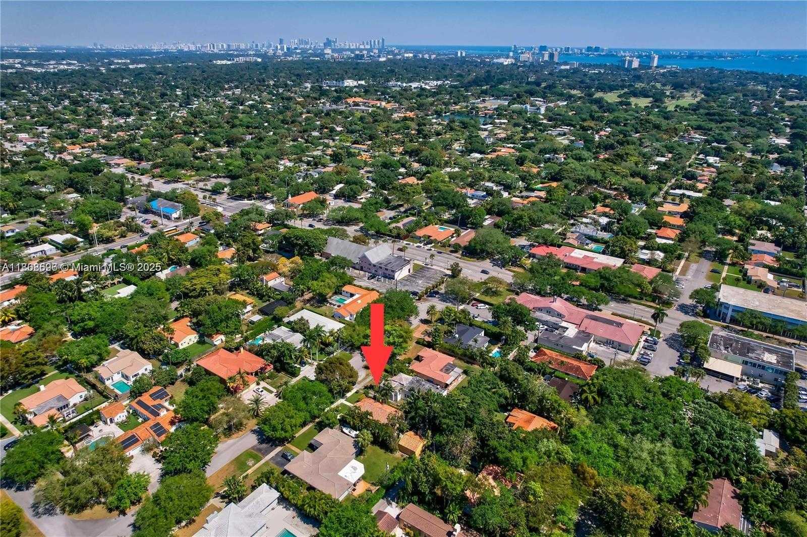 Small Image of 136 NORTH EAST 101ST ST, Miami Shores Number 51