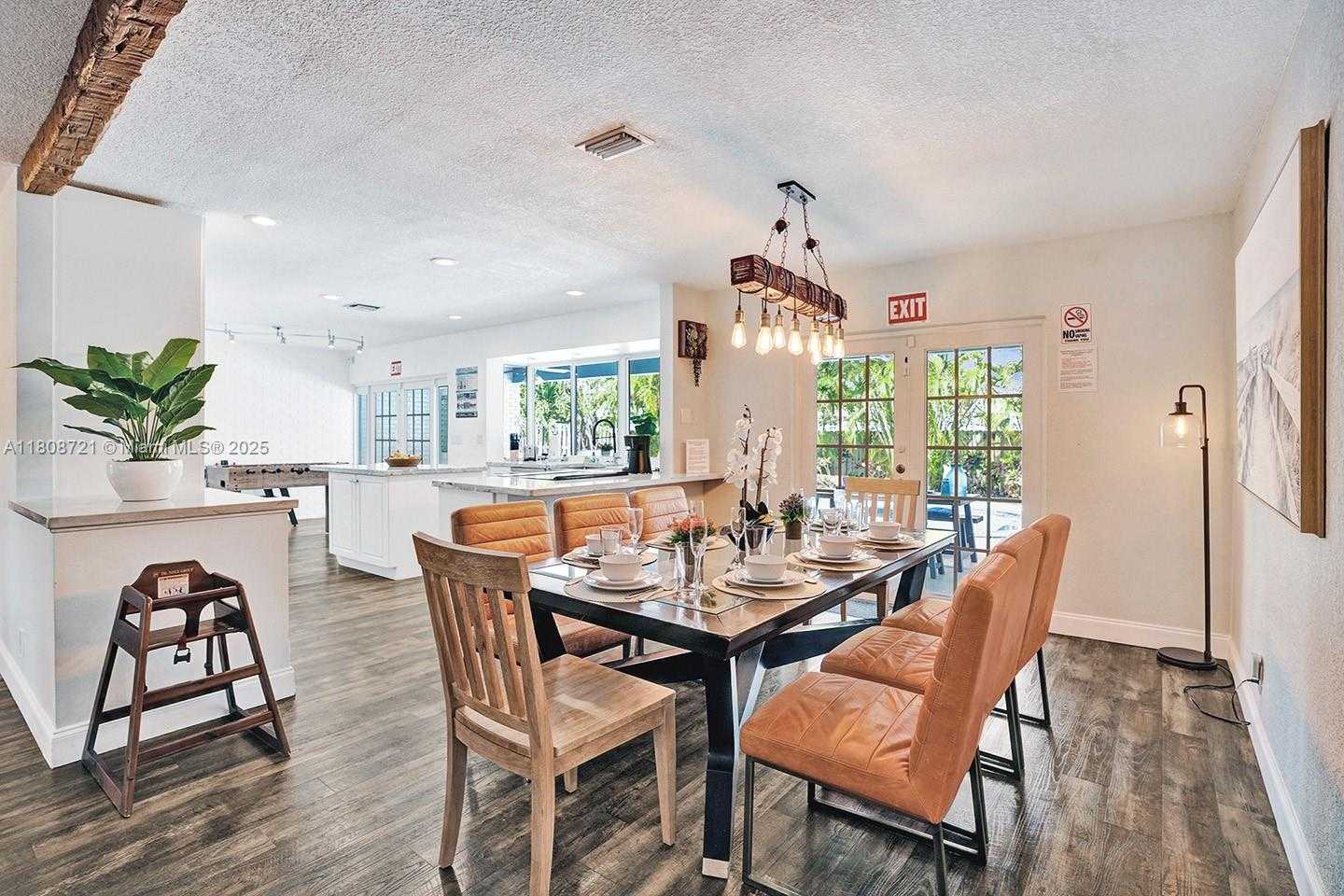 Small Image of 1245 WILEY ST, Hollywood Number 11