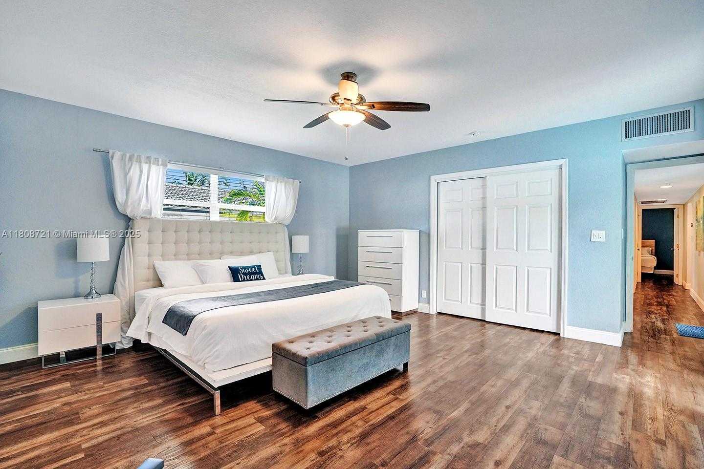 Small Image of 1245 WILEY ST, Hollywood Number 26