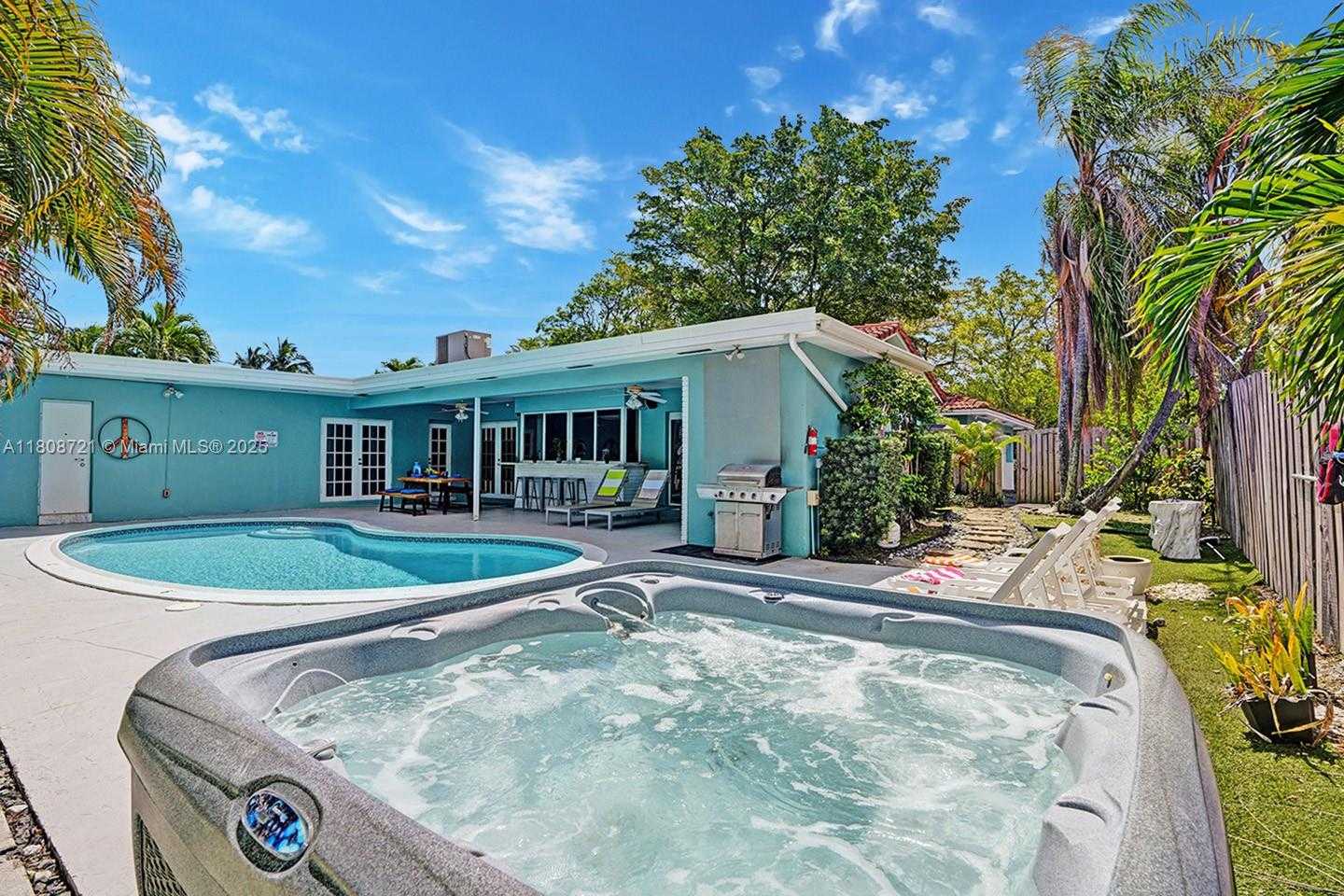 Small Image of 1245 WILEY ST, Hollywood Number 38