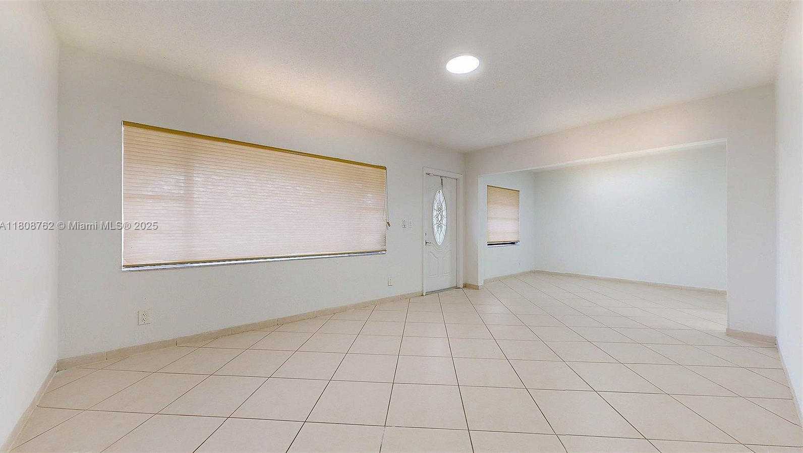 Small Image of 275 WEST 63RD ST, Hialeah Number 14