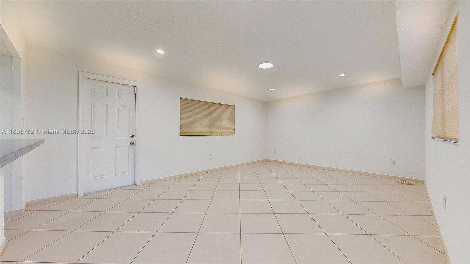 Small Image of 275 WEST 63RD ST, Hialeah Number 15