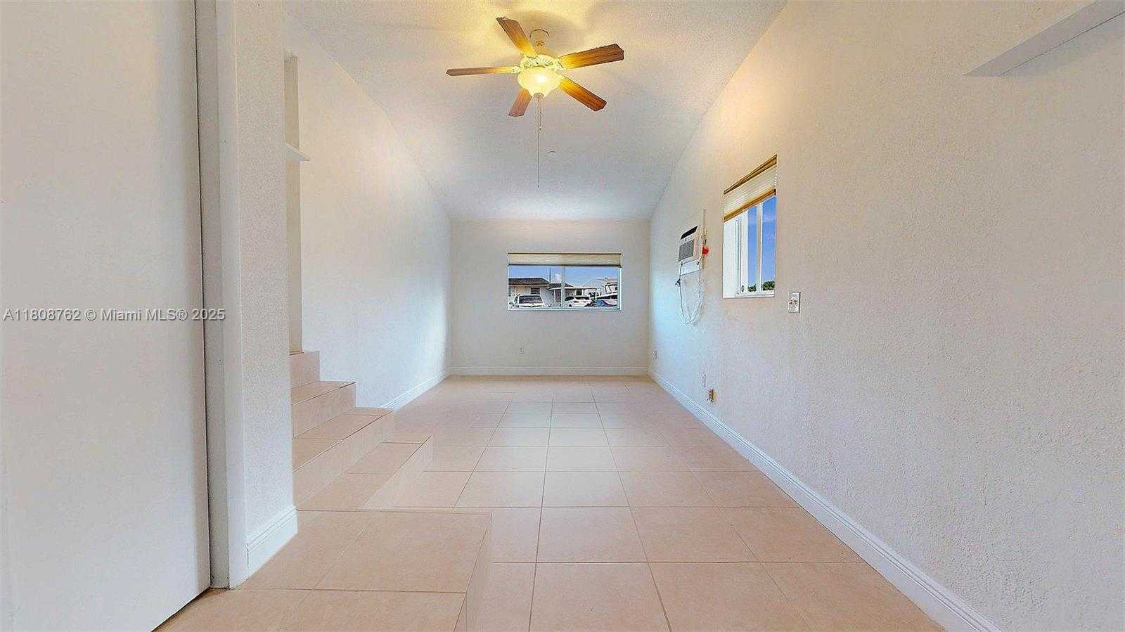 Small Image of 275 WEST 63RD ST, Hialeah Number 20