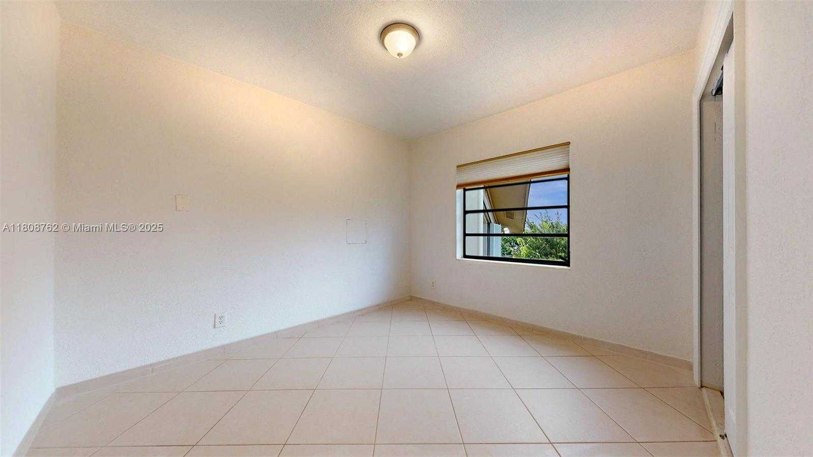 Small Image of 275 WEST 63RD ST, Hialeah Number 29