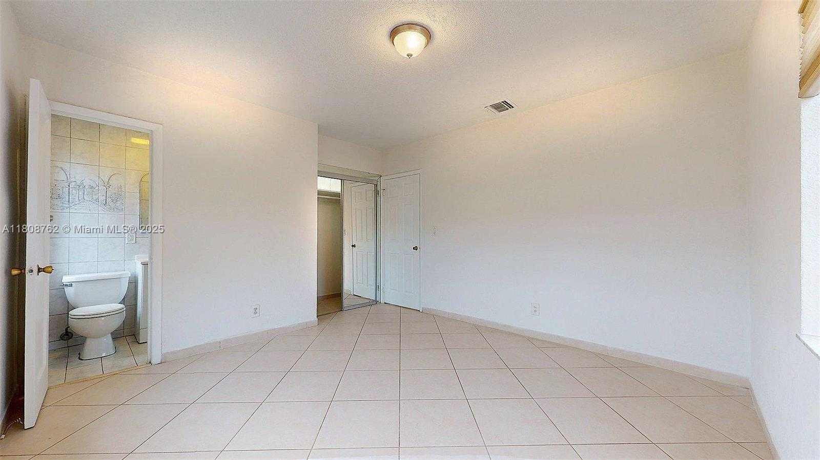 Small Image of 275 WEST 63RD ST, Hialeah Number 32