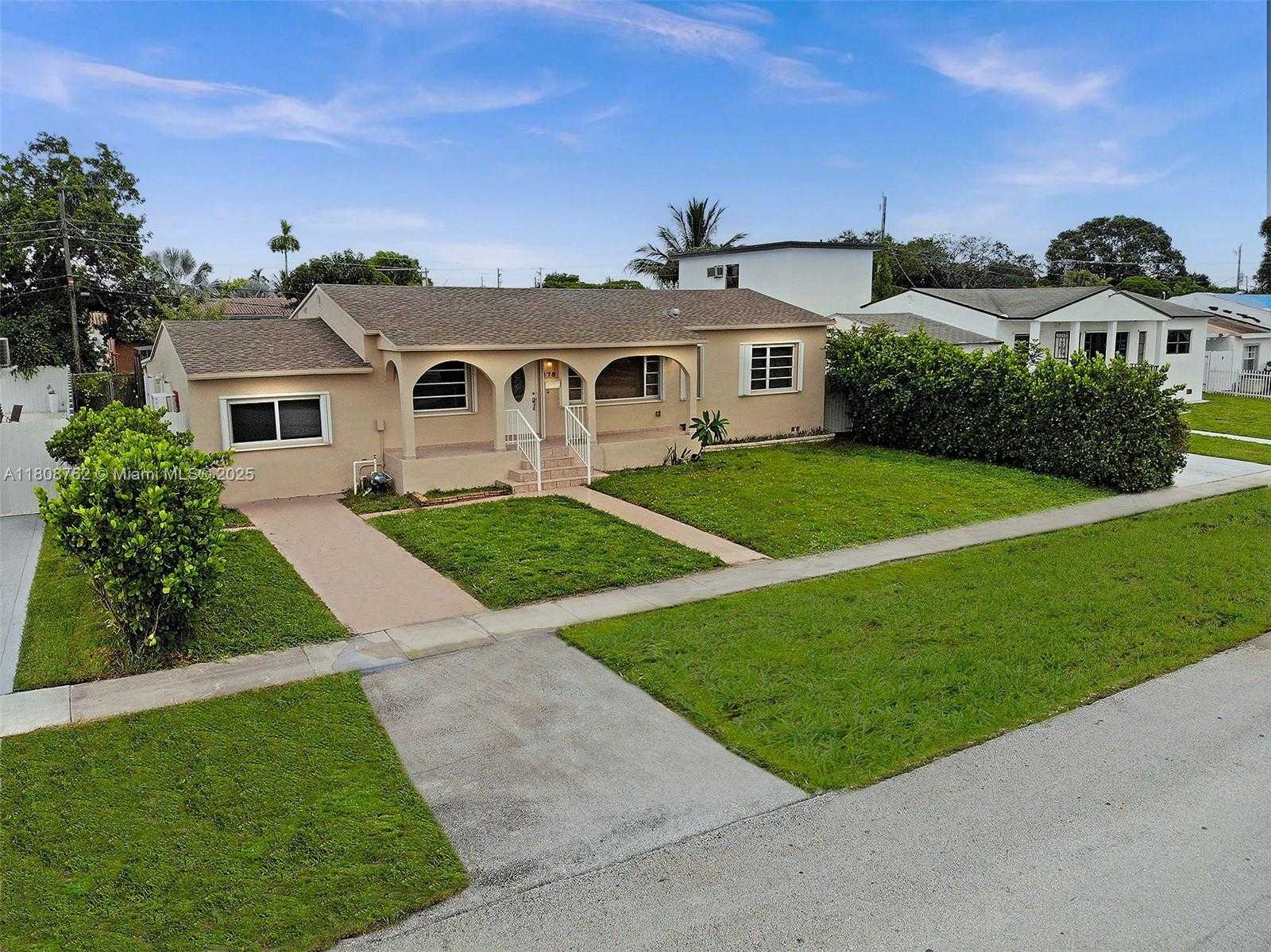 Small Image of 275 WEST 63RD ST, Hialeah Number 43