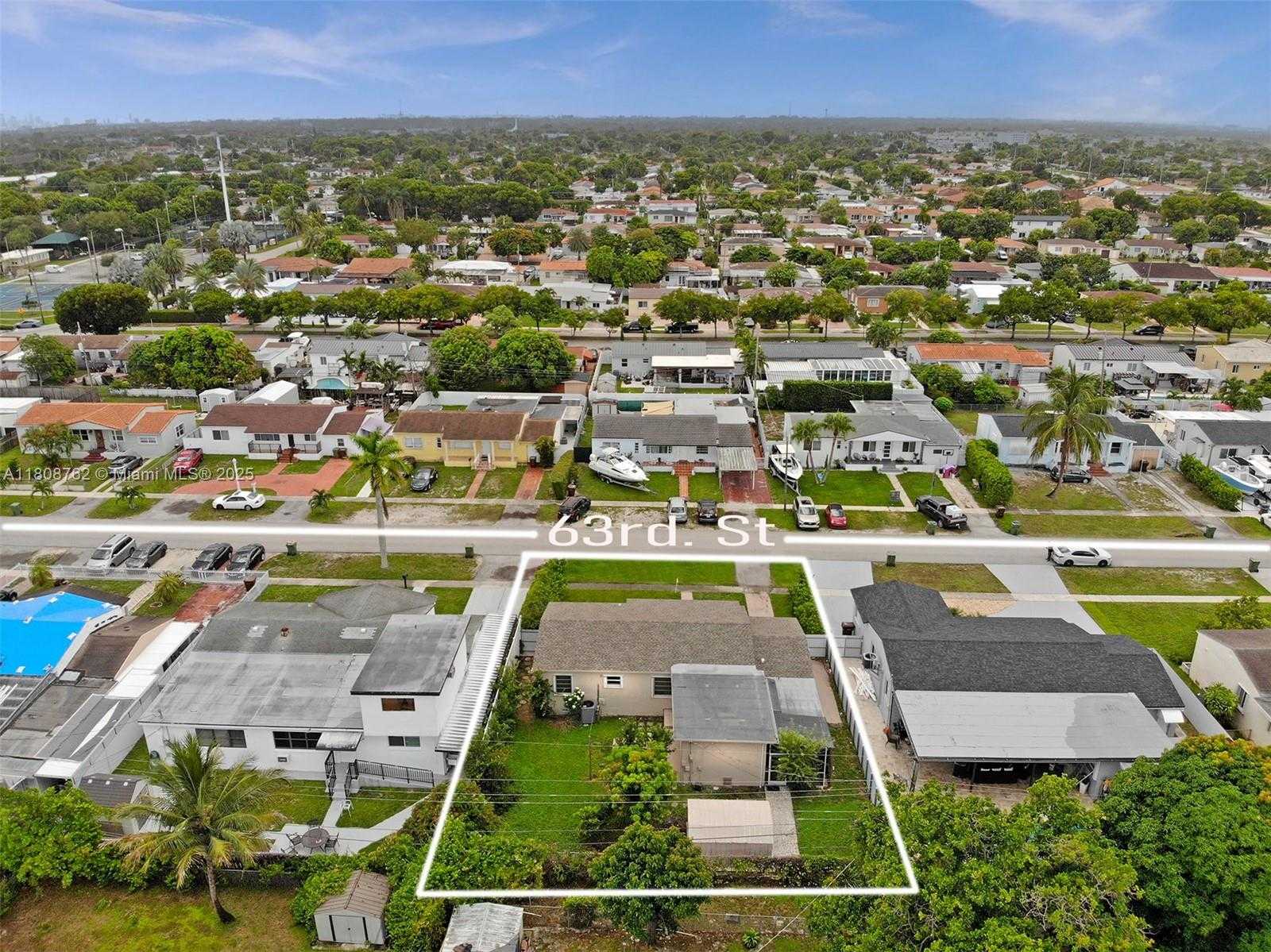 Small Image of 275 WEST 63RD ST, Hialeah Number 46