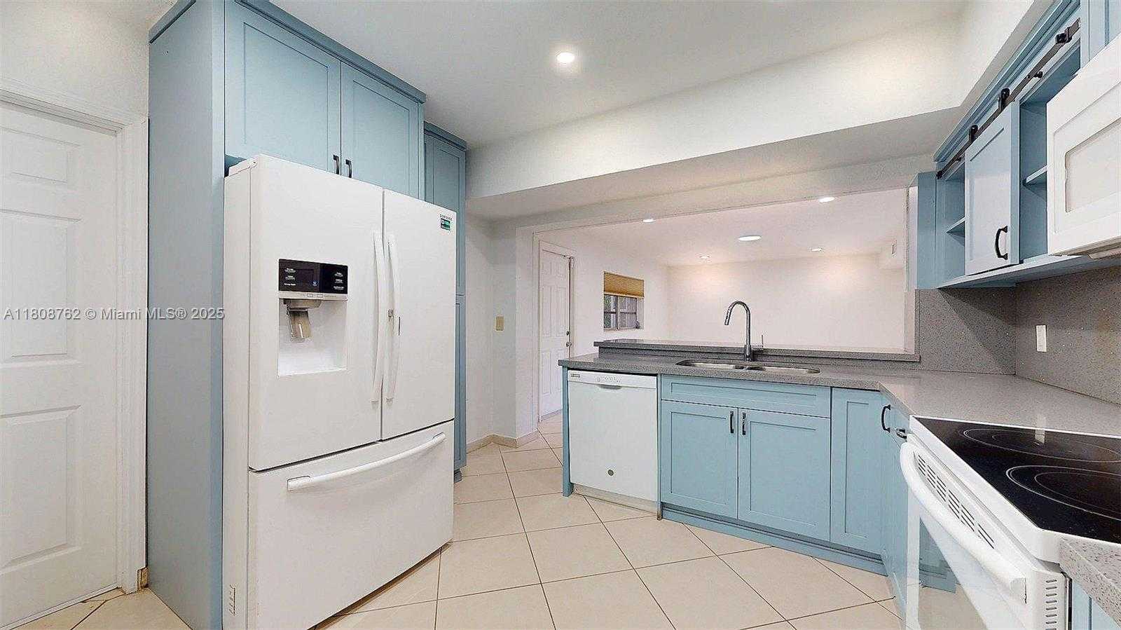 Small Image of 275 WEST 63RD ST, Hialeah Number 6