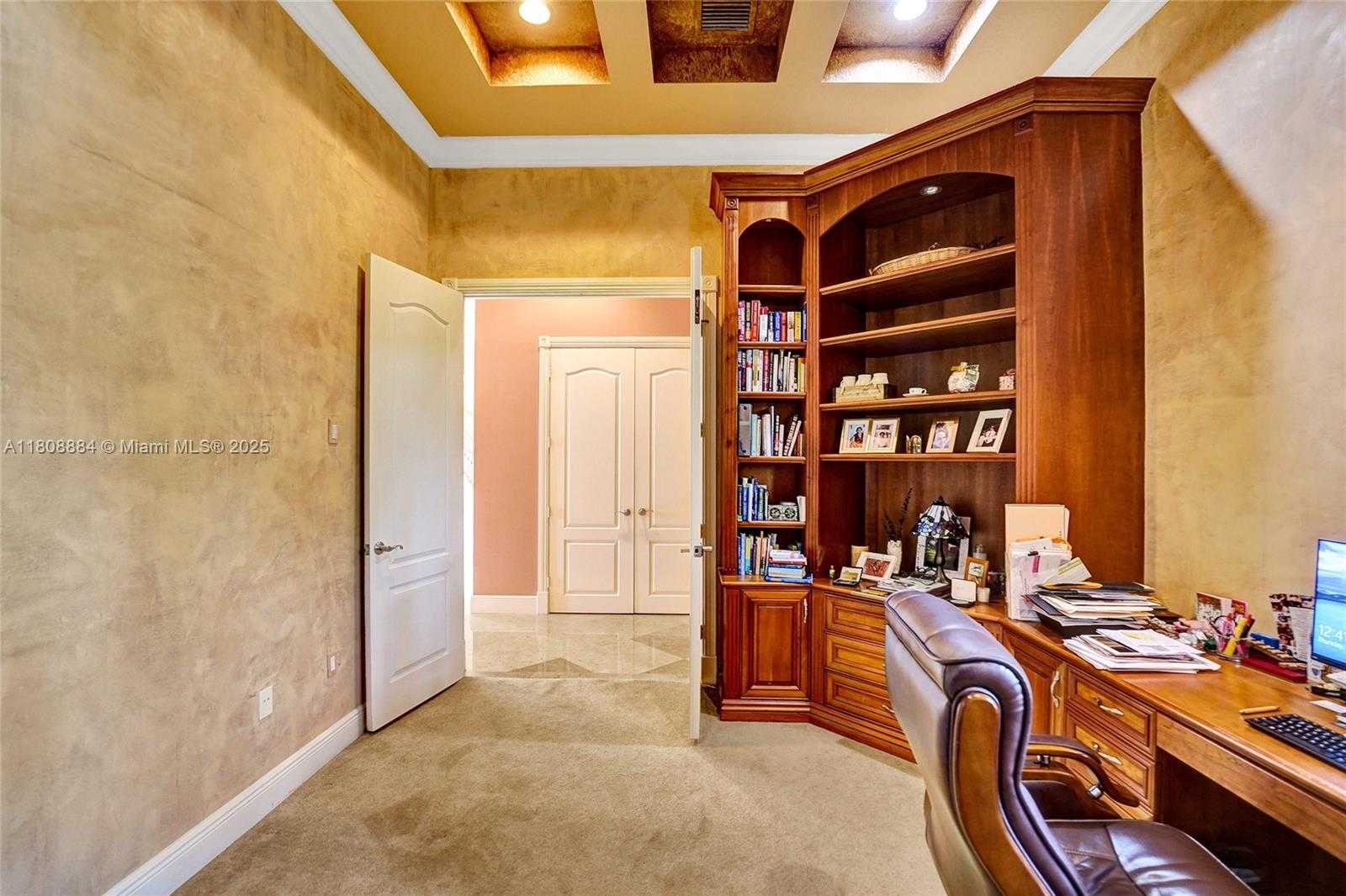 Small Image of 3308 ISLEWOOD AVE, Weston Number 13