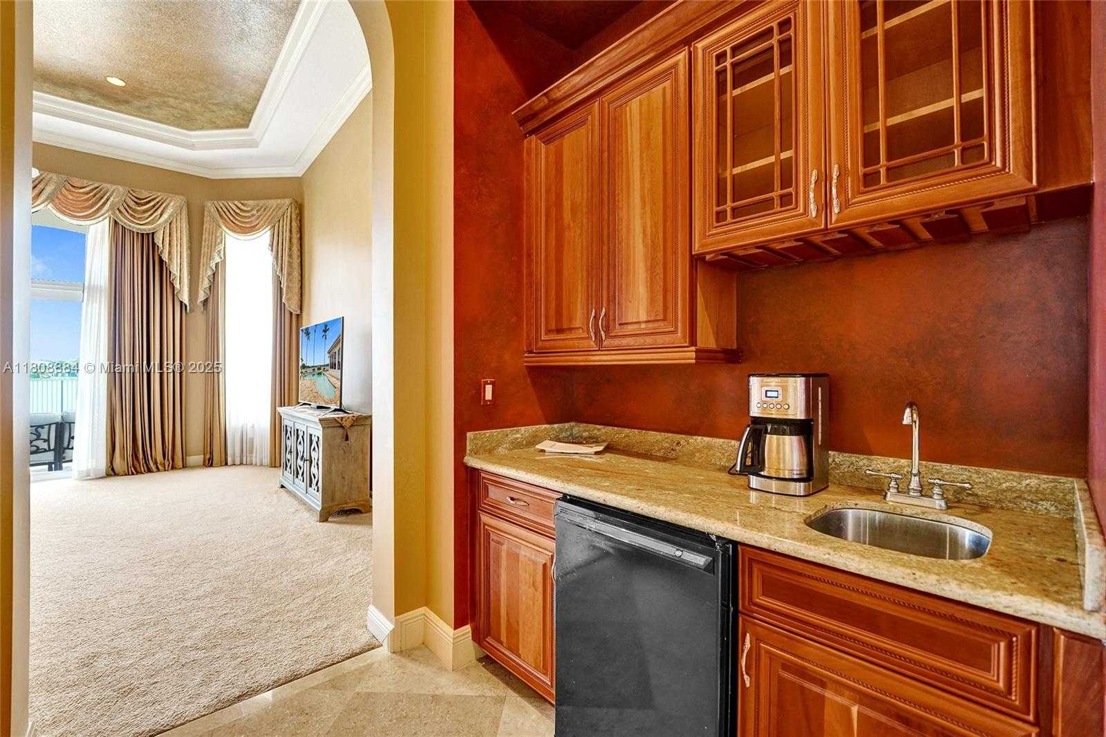 Small Image of 3308 ISLEWOOD AVE, Weston Number 14