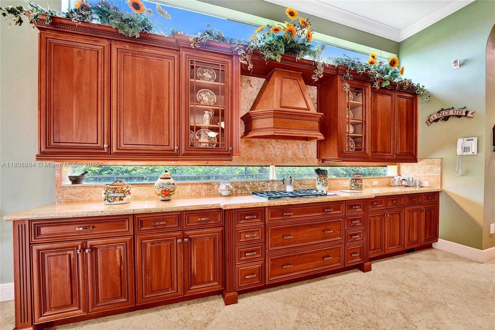 Small Image of 3308 ISLEWOOD AVE, Weston Number 28