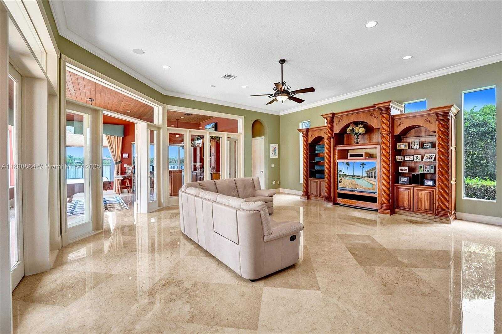 Small Image of 3308 ISLEWOOD AVE, Weston Number 32
