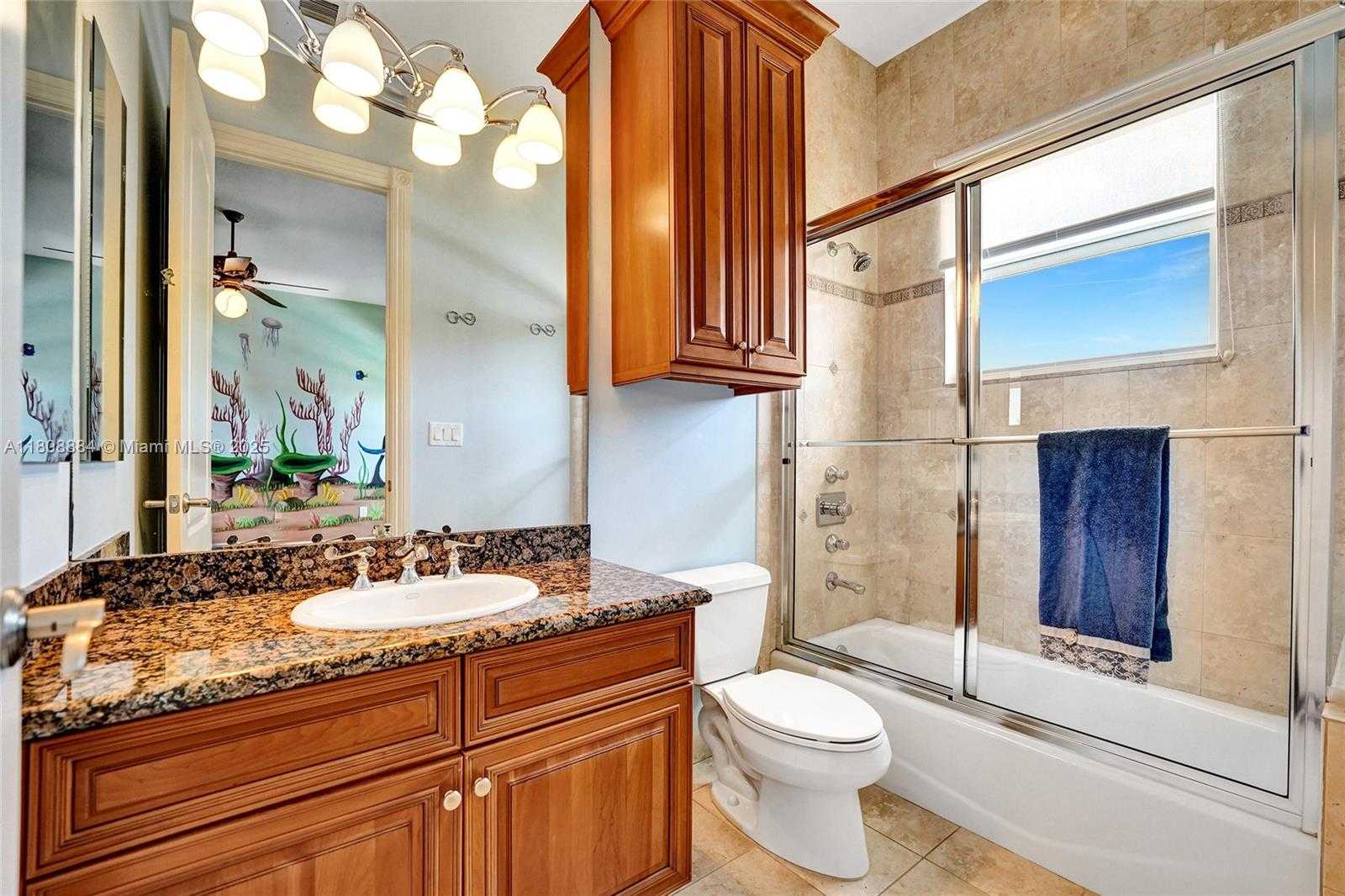 Small Image of 3308 ISLEWOOD AVE, Weston Number 42