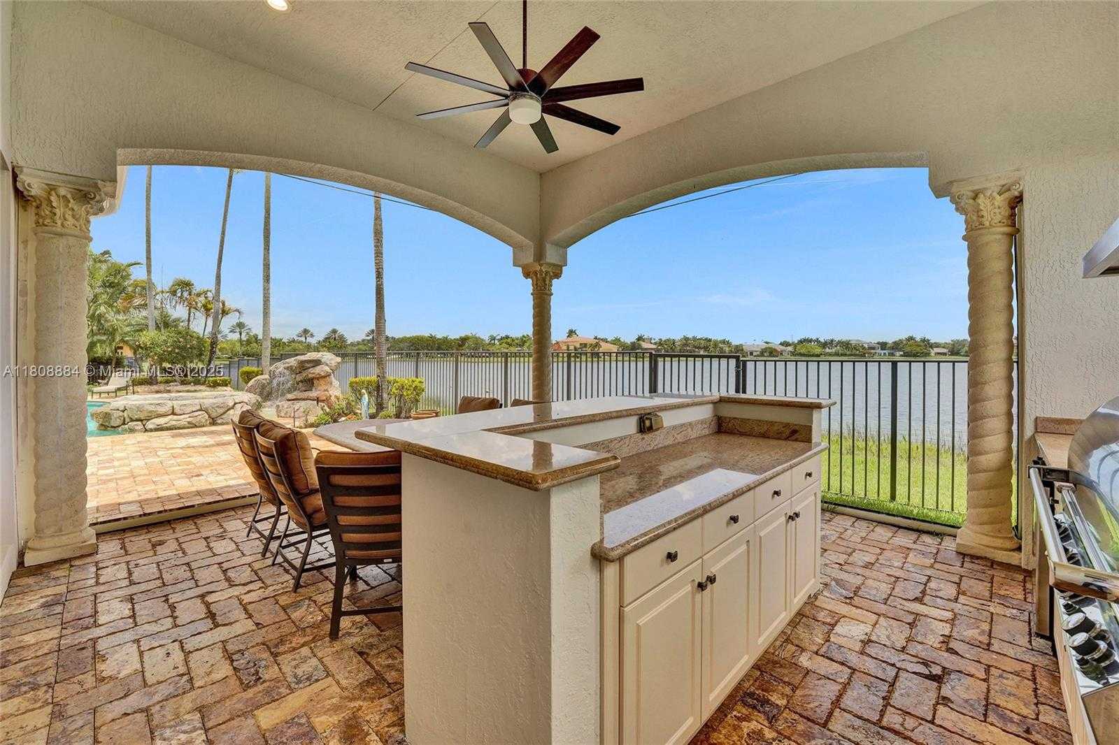 Small Image of 3308 ISLEWOOD AVE, Weston Number 54
