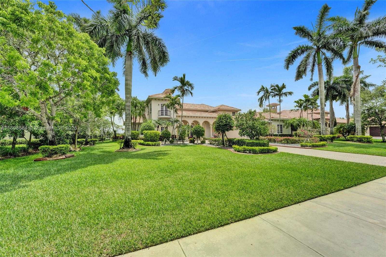 Small Image of 3308 ISLEWOOD AVE, Weston Number 63