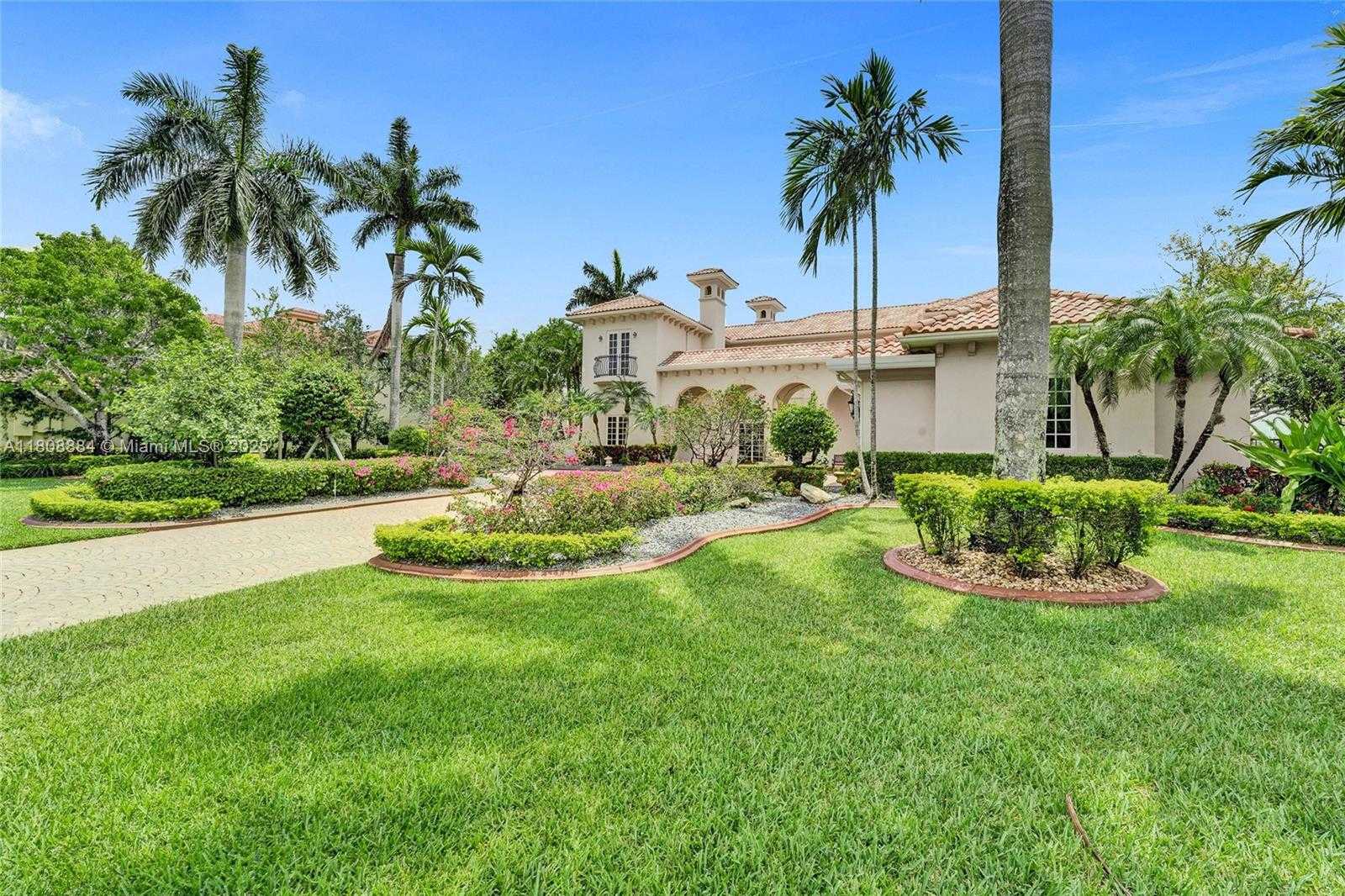 Small Image of 3308 ISLEWOOD AVE, Weston Number 65