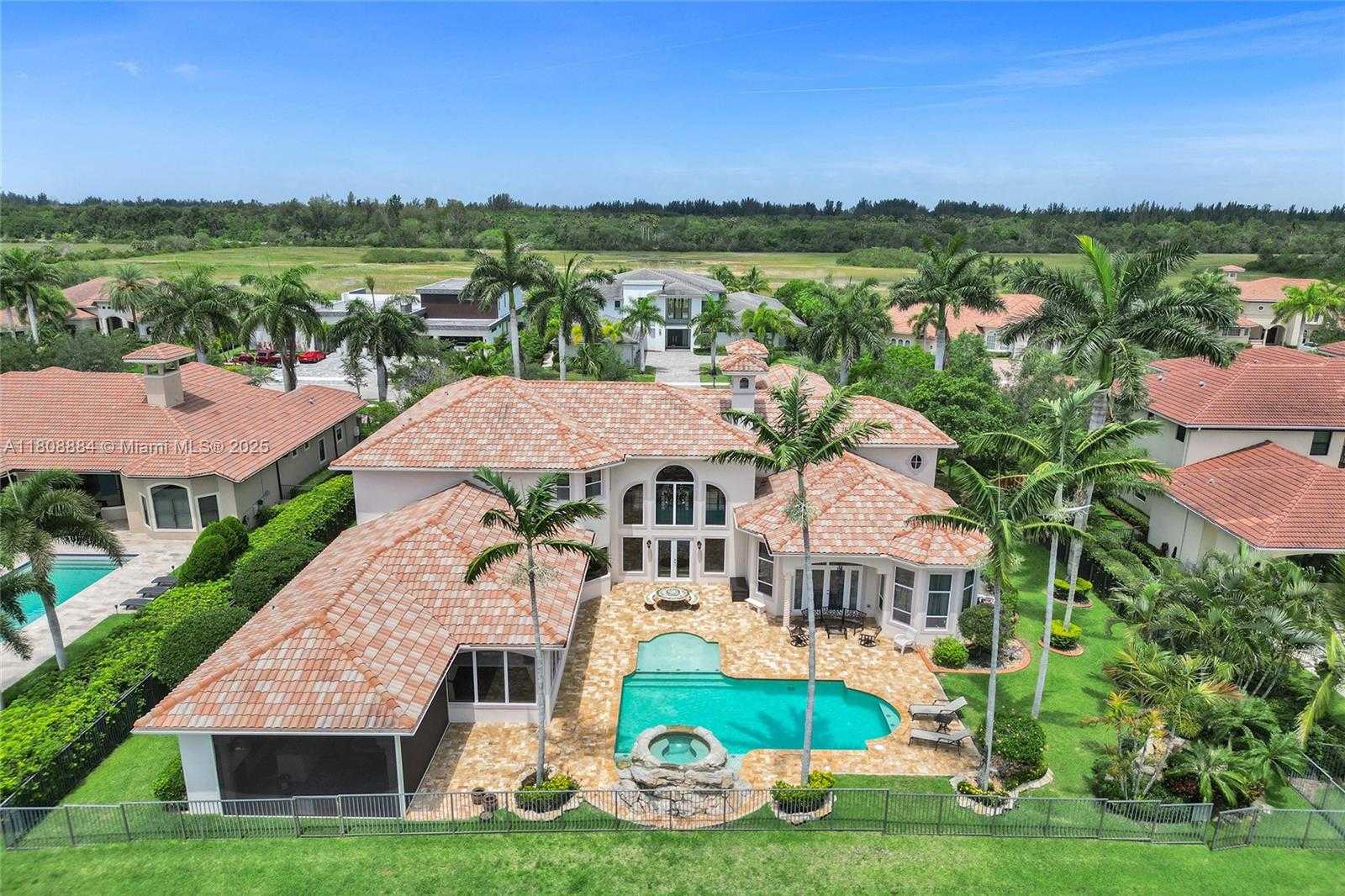 Small Image of 3308 ISLEWOOD AVE, Weston Number 66