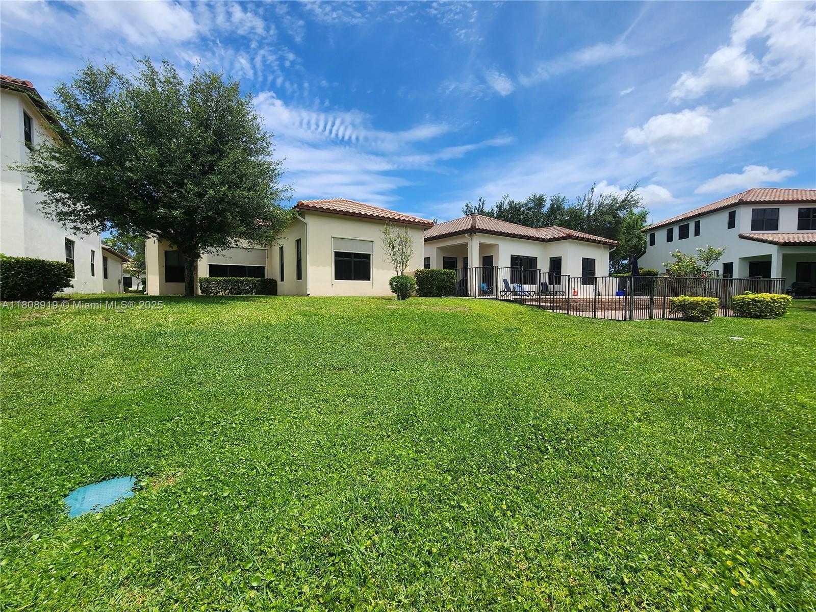 Small Image of 3990 NORTH WEST 85TH AVE, Cooper City Number 7