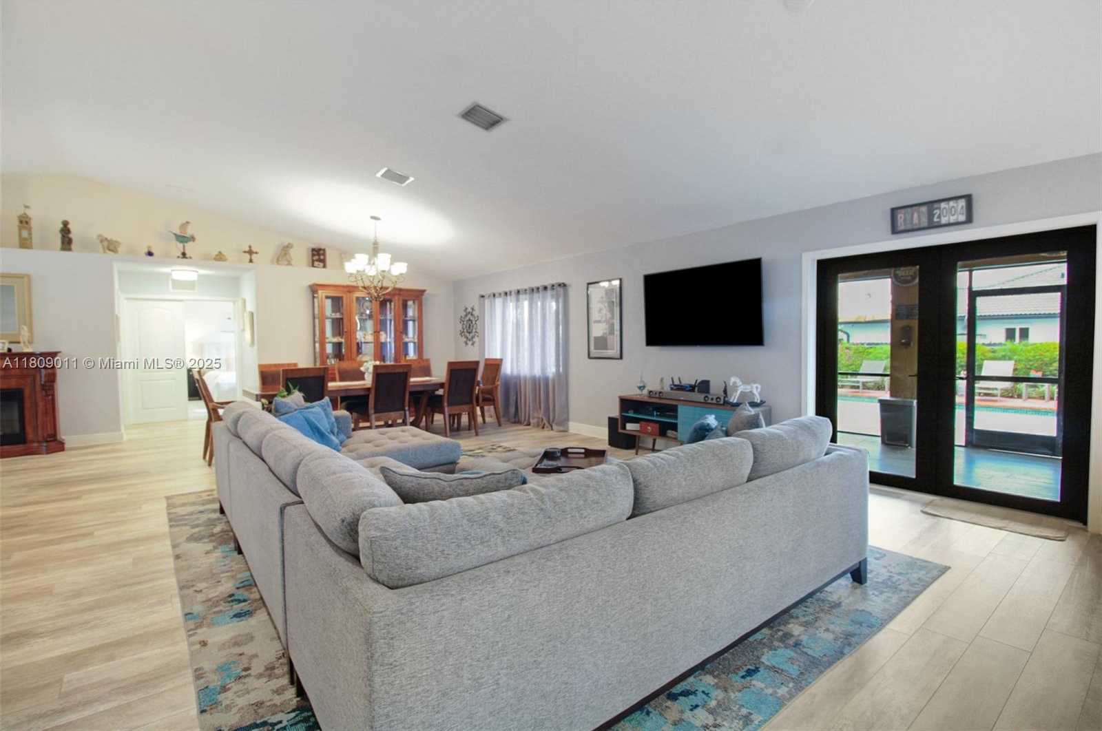 Small Image of 17375 SOUTH WEST 282ND ST, Homestead Number 31