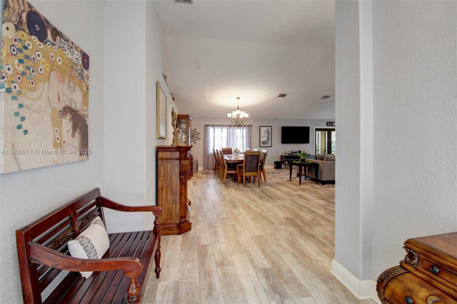 Small Image of 17375 SOUTH WEST 282ND ST, Homestead Number 33