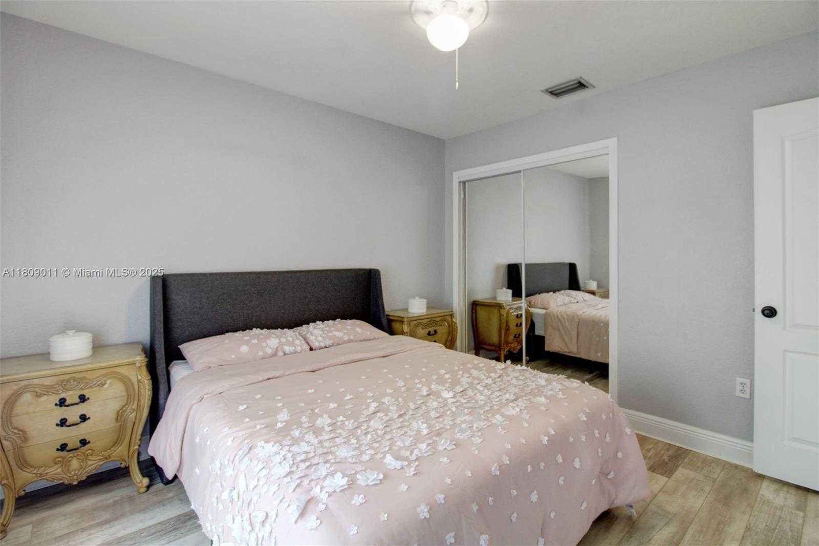 Small Image of 17375 SOUTH WEST 282ND ST, Homestead Number 34