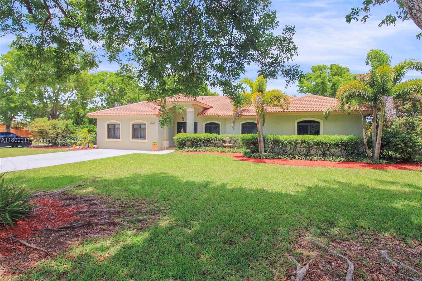 Small Image of 17375 SOUTH WEST 282ND ST, Homestead Number 4