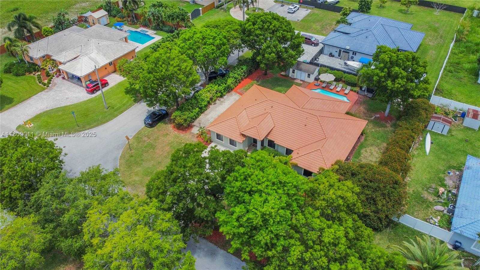 Small Image of 17375 SOUTH WEST 282ND ST, Homestead Number 52