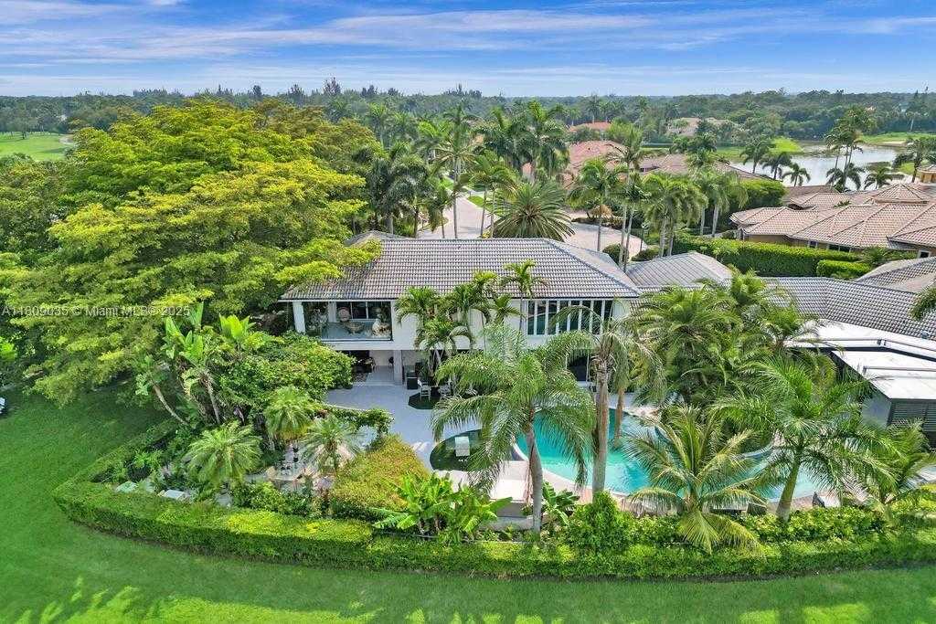 Small Image of 8580 EGRET LAKES LN, West Palm Beach Number 3