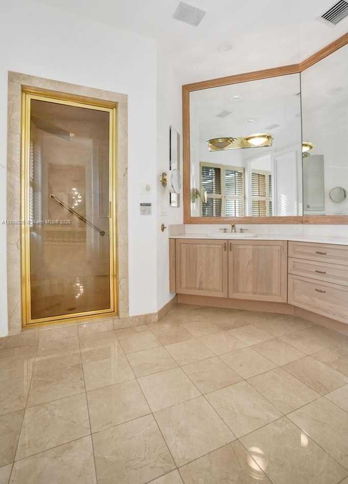 Small Image of 8580 EGRET LAKES LN, West Palm Beach Number 32
