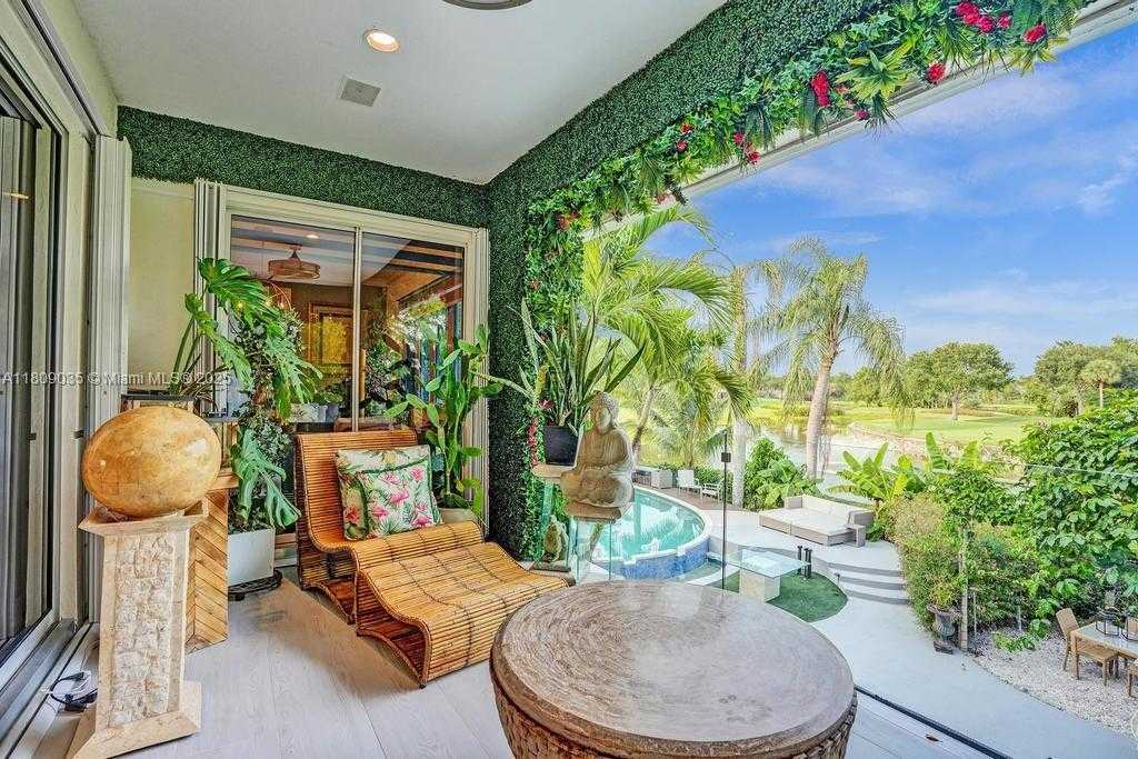 Small Image of 8580 EGRET LAKES LN, West Palm Beach Number 33