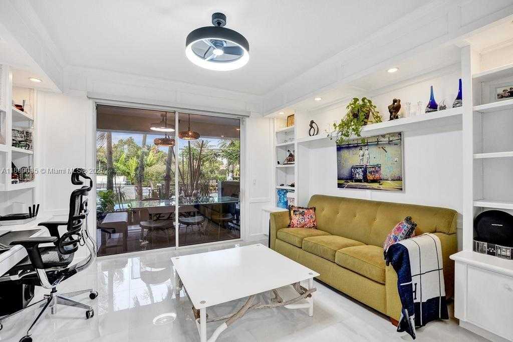 Small Image of 8580 EGRET LAKES LN, West Palm Beach Number 44