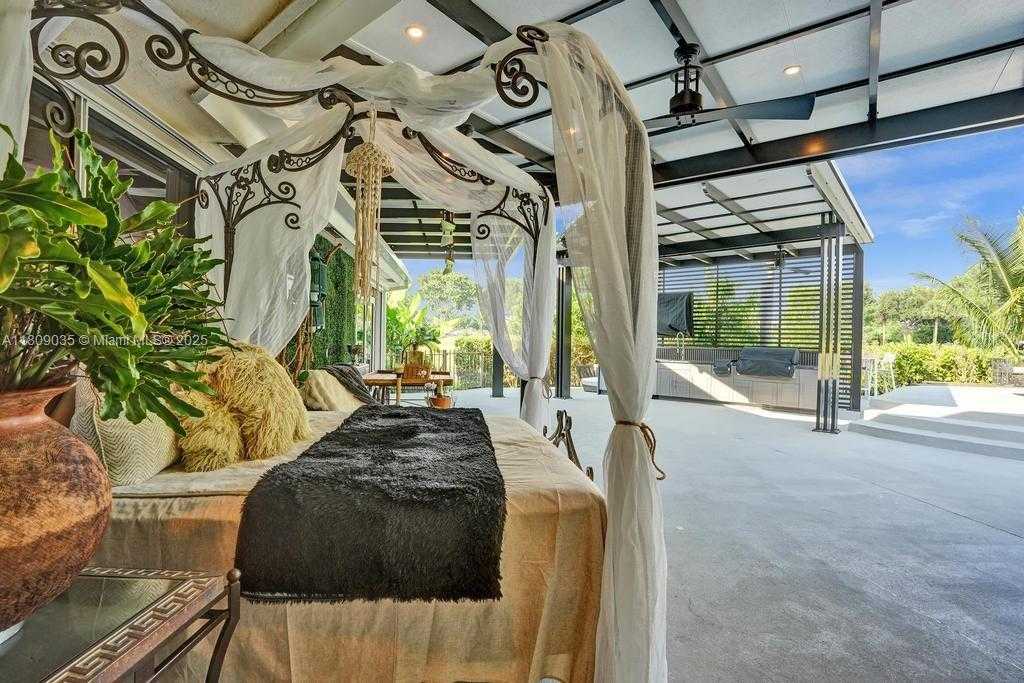 Small Image of 8580 EGRET LAKES LN, West Palm Beach Number 50