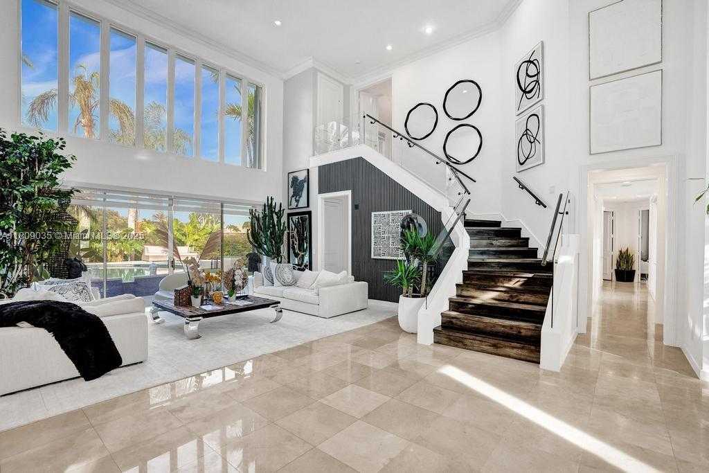Small Image of 8580 EGRET LAKES LN, West Palm Beach Number 9