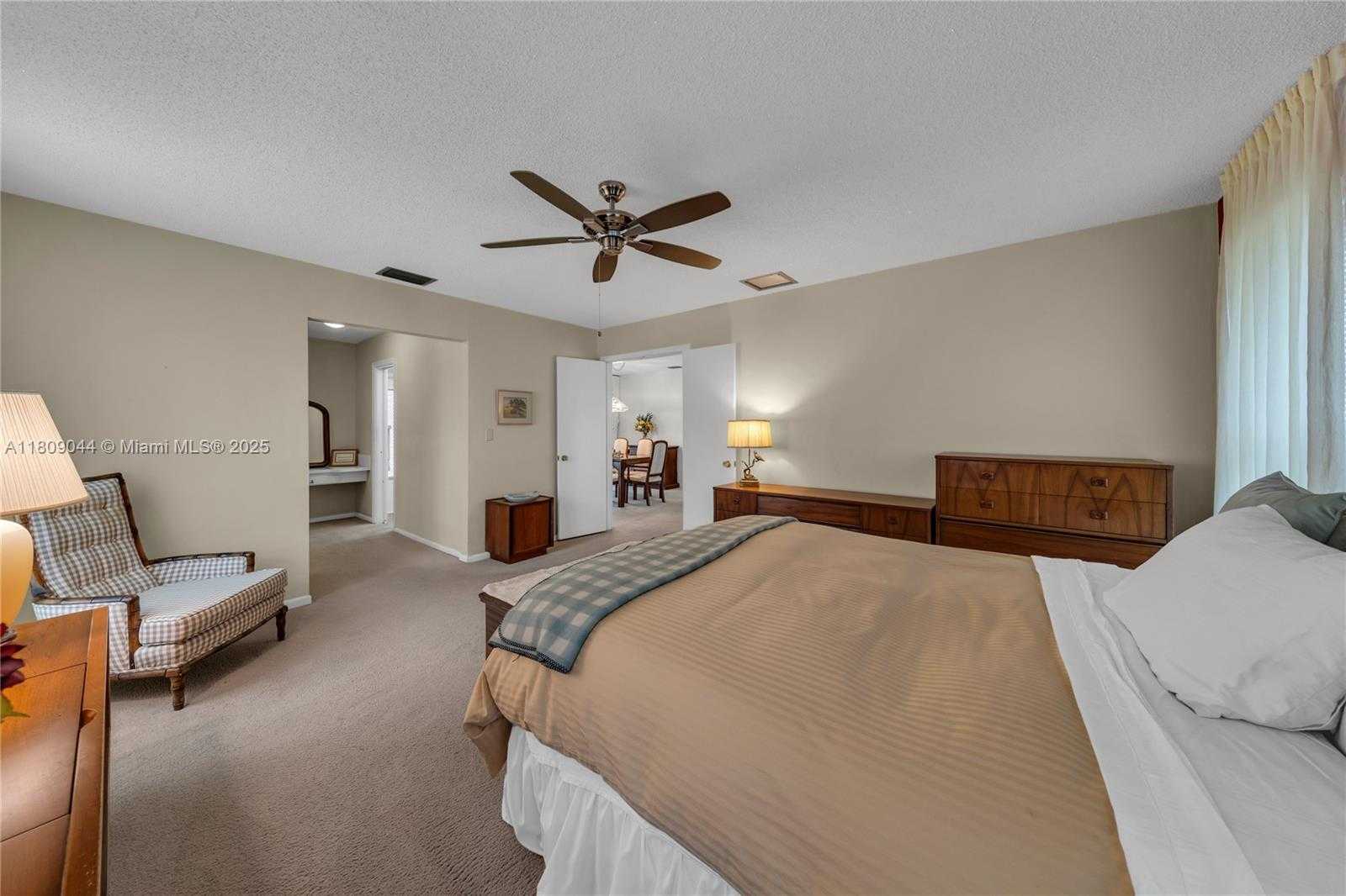 Small Image of 7541 SOUTH WEST 9TH ST, Plantation Number 31