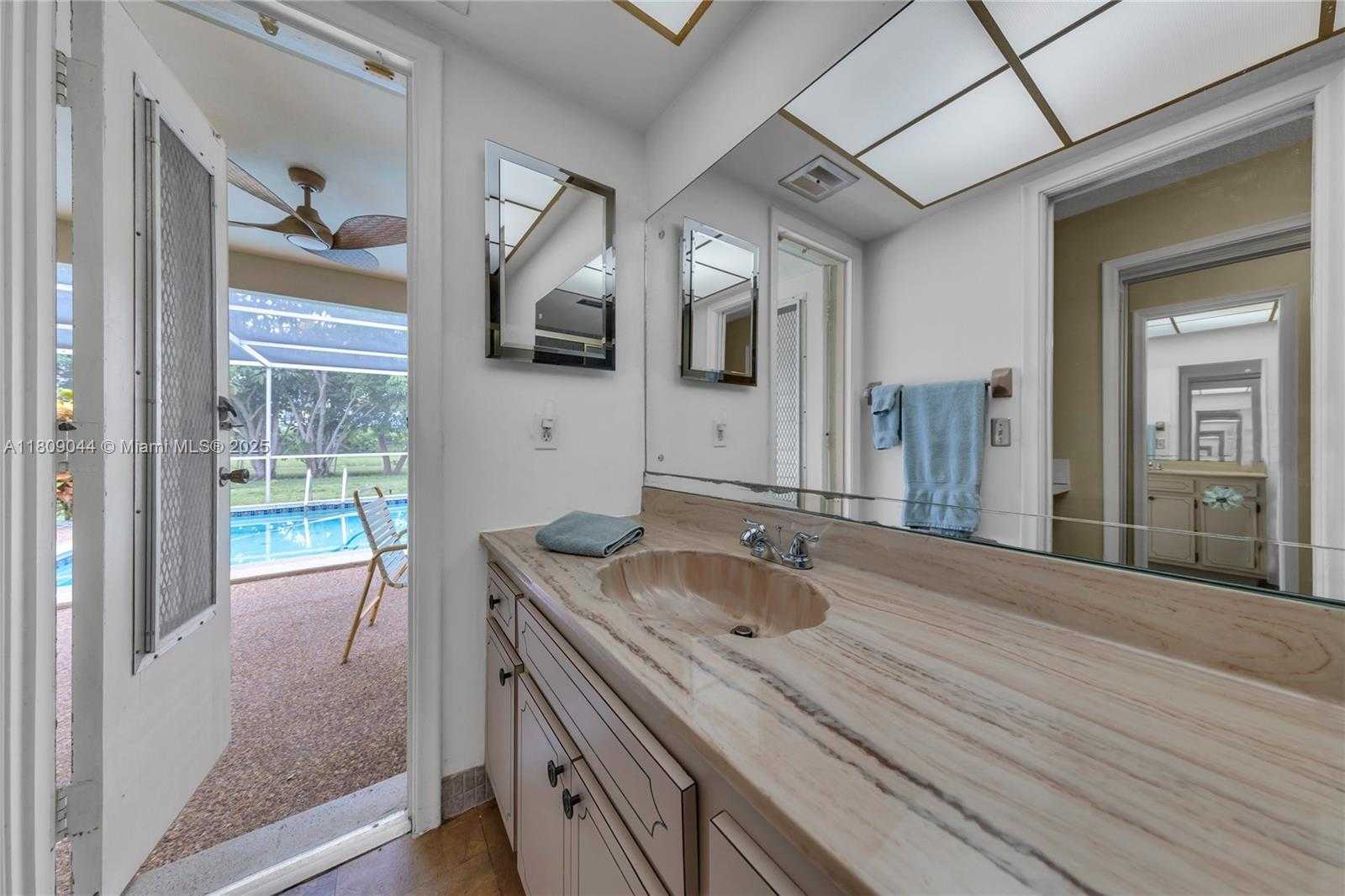 Small Image of 7541 SOUTH WEST 9TH ST, Plantation Number 35