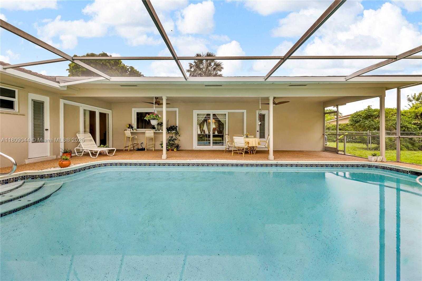 Small Image of 7541 SOUTH WEST 9TH ST, Plantation Number 52