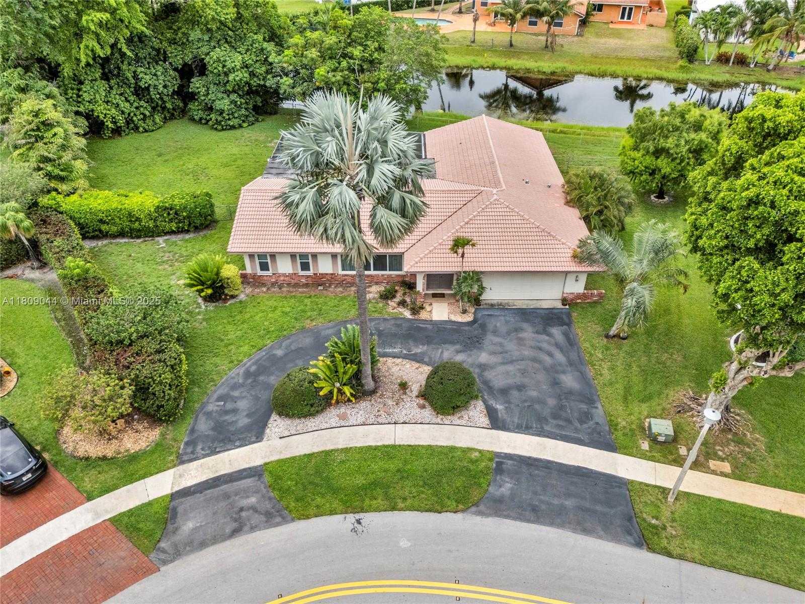 Small Image of 7541 SOUTH WEST 9TH ST, Plantation Number 58