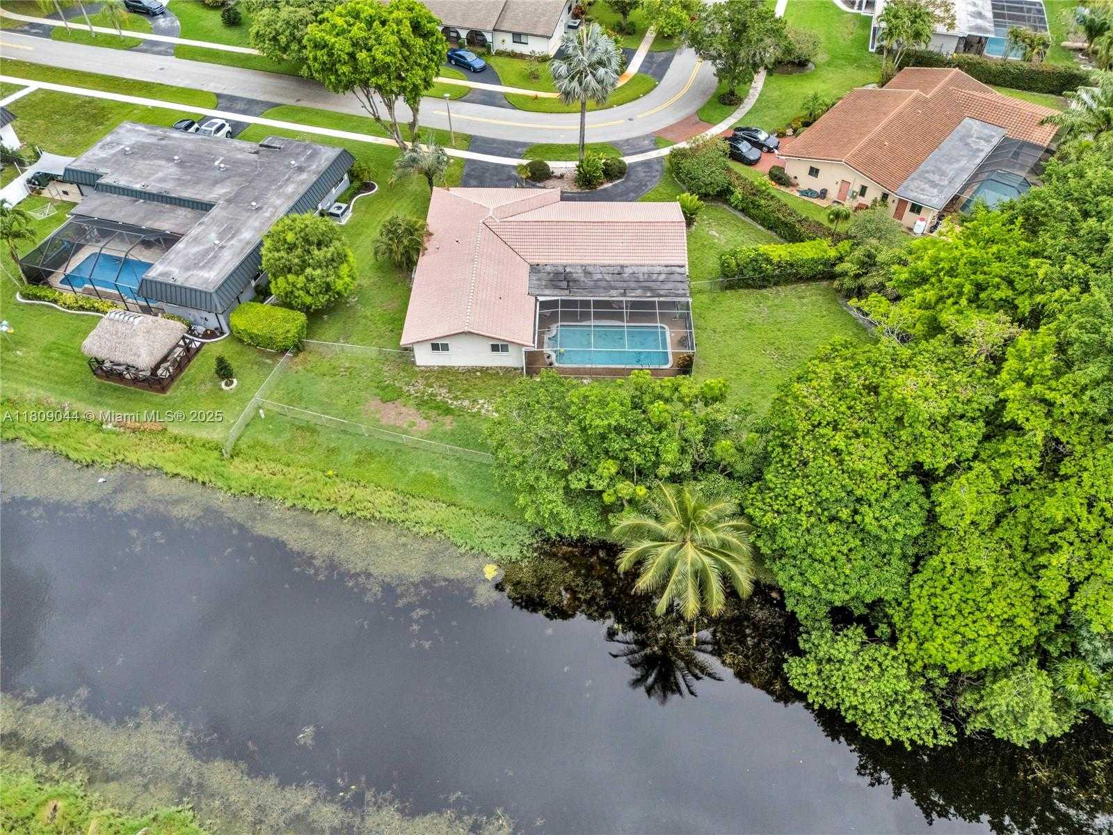 Small Image of 7541 SOUTH WEST 9TH ST, Plantation Number 62