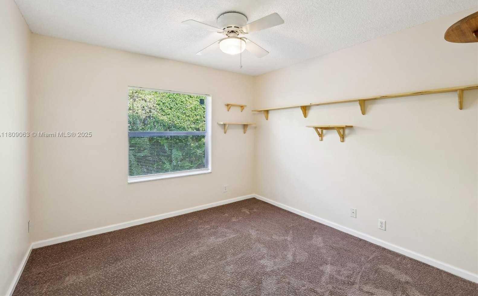 Small Image of 5708 NORTH WEST 47TH CT, Coral Springs Number 27