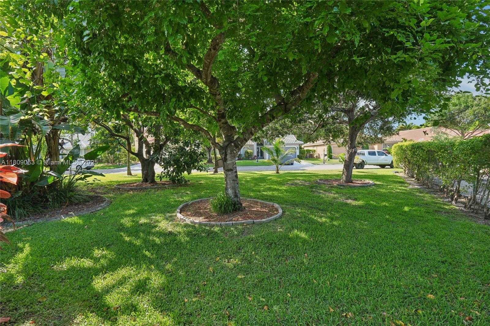 Small Image of 5708 NORTH WEST 47TH CT, Coral Springs Number 34