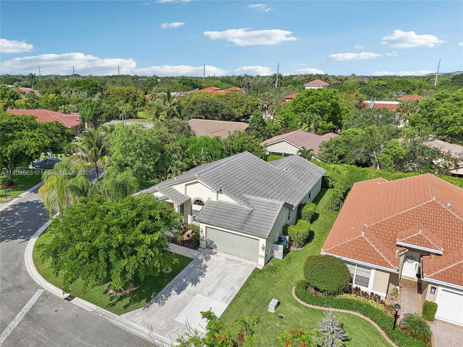 Small Image of 5708 NORTH WEST 47TH CT, Coral Springs Number 38