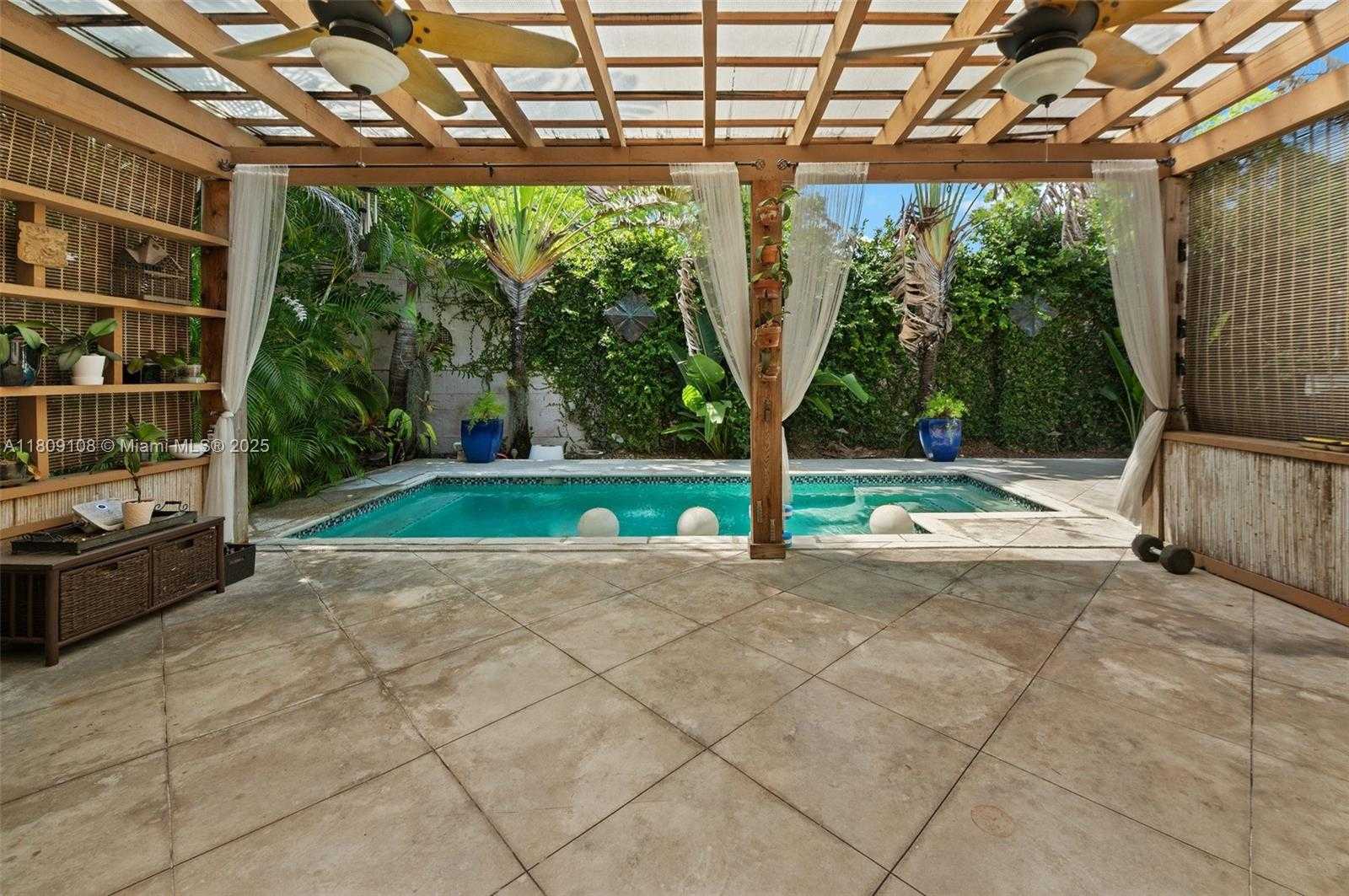 Small Image of 1771 WA KEE NA DR, Miami Number 13