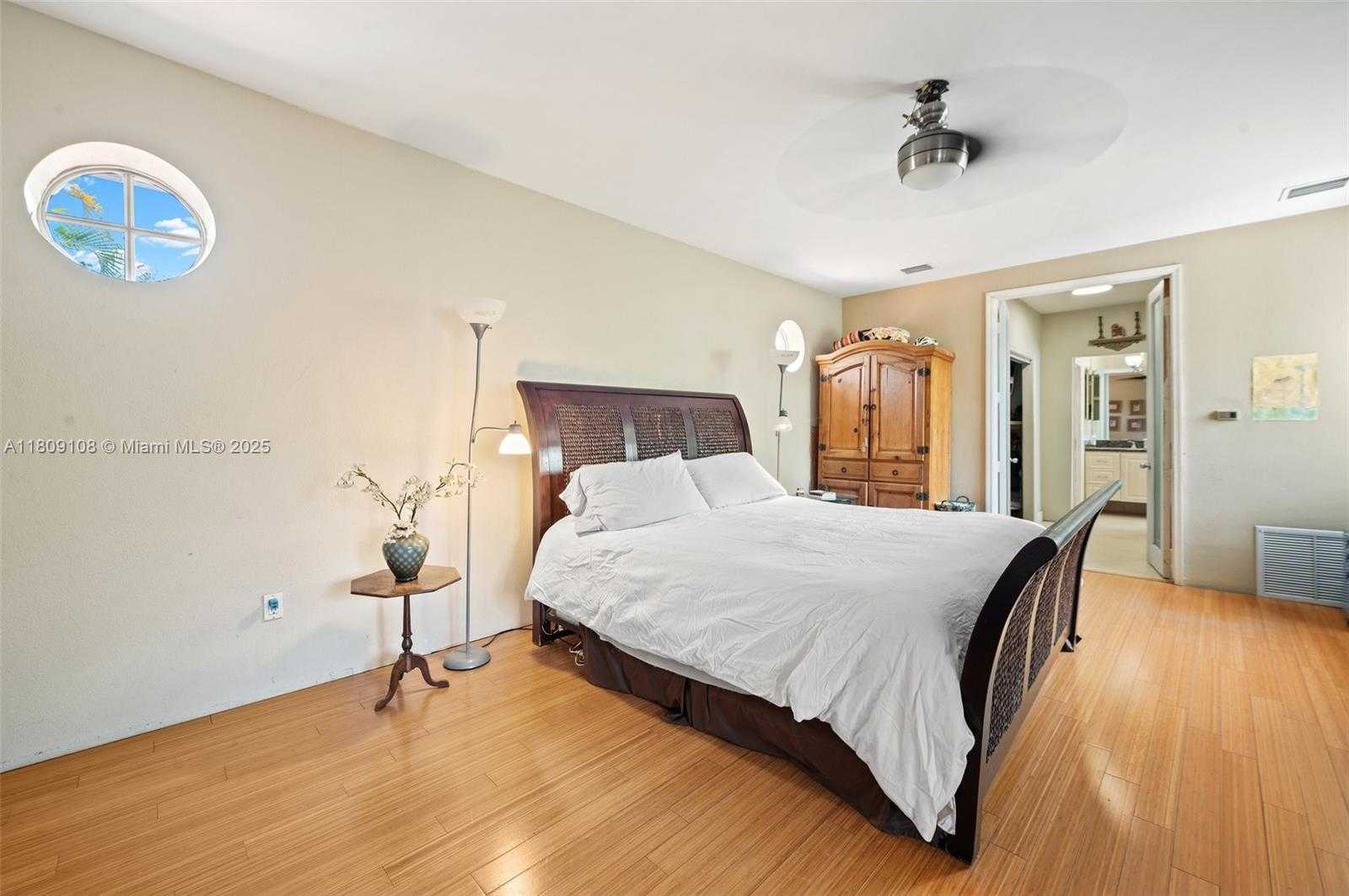Small Image of 1771 WA KEE NA DR, Miami Number 9