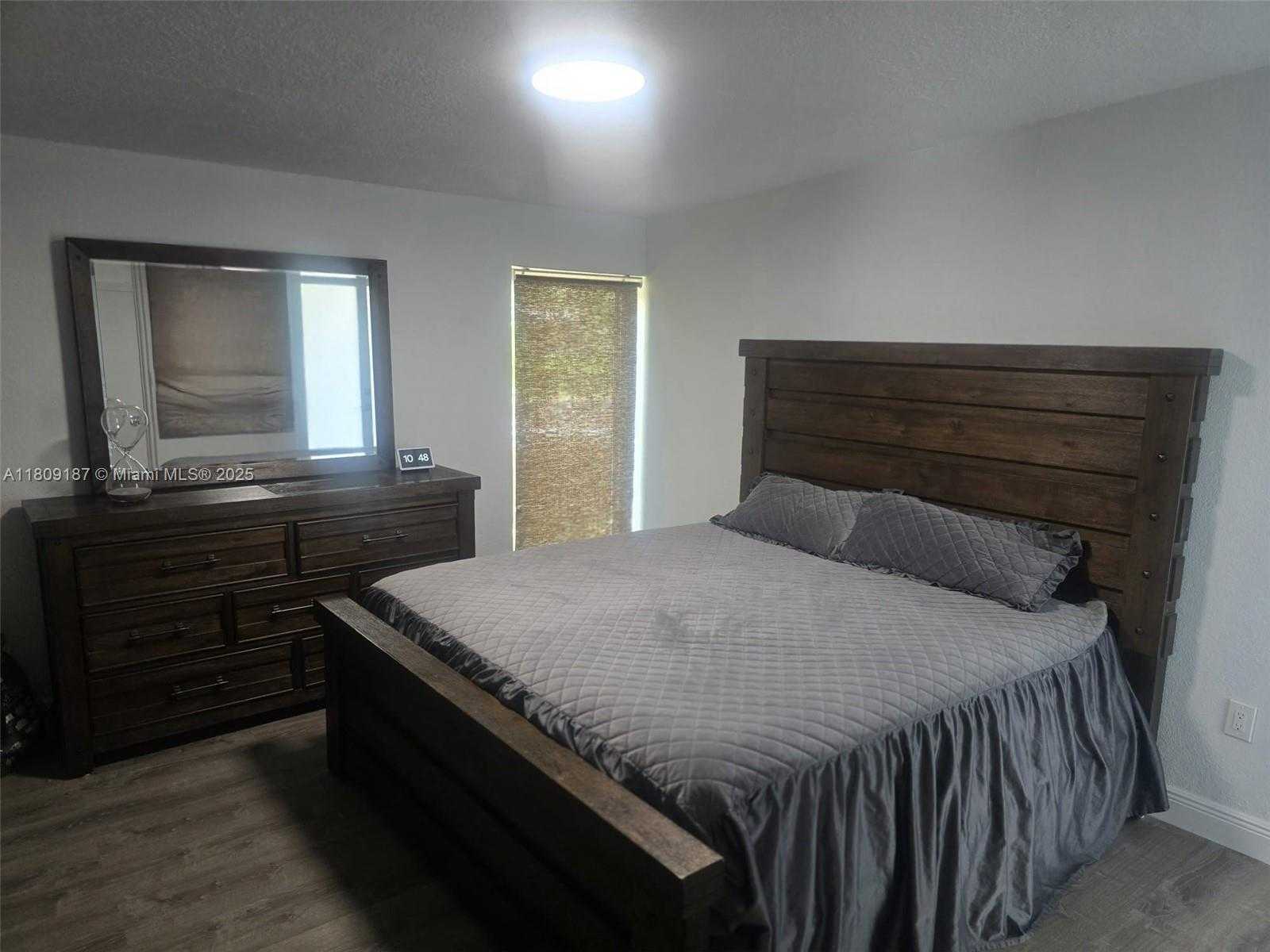 Small Image of 5812 NORTH WEST 20TH CT, Margate Number 38