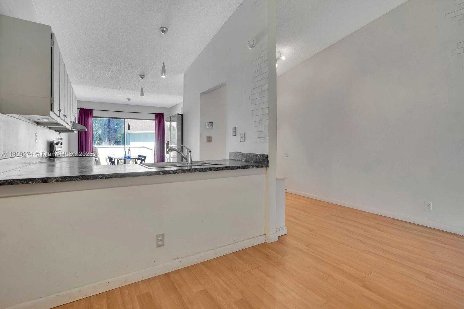 Small Image of 10 AFTON PL, Boynton Beach Number 15