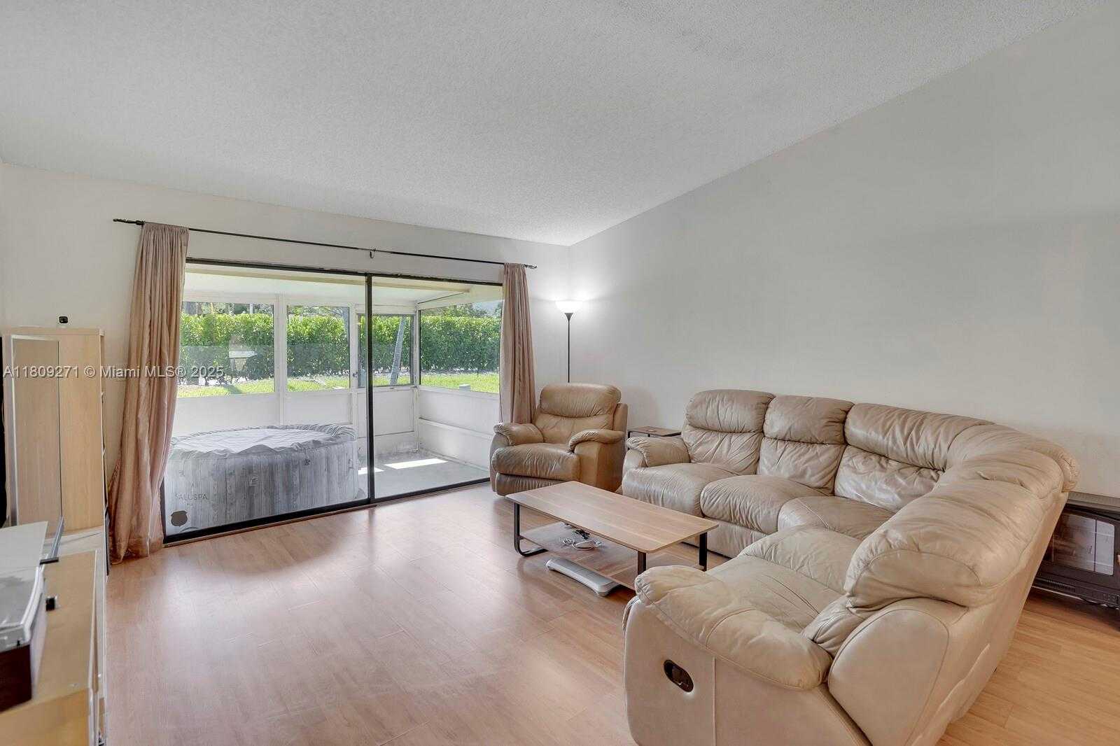 Small Image of 10 AFTON PL, Boynton Beach Number 16