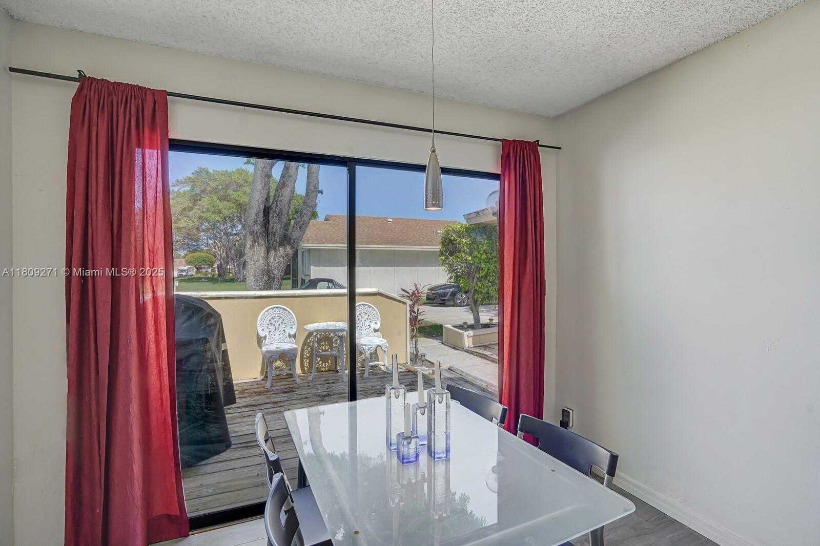 Small Image of 10 AFTON PL, Boynton Beach Number 23